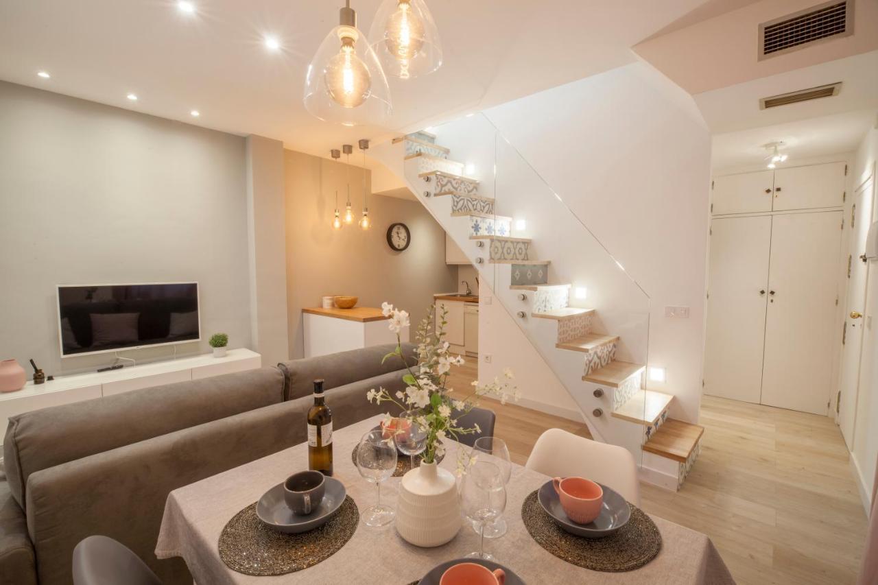 El Apartamento De Rosi Sevilla Exteriör bild