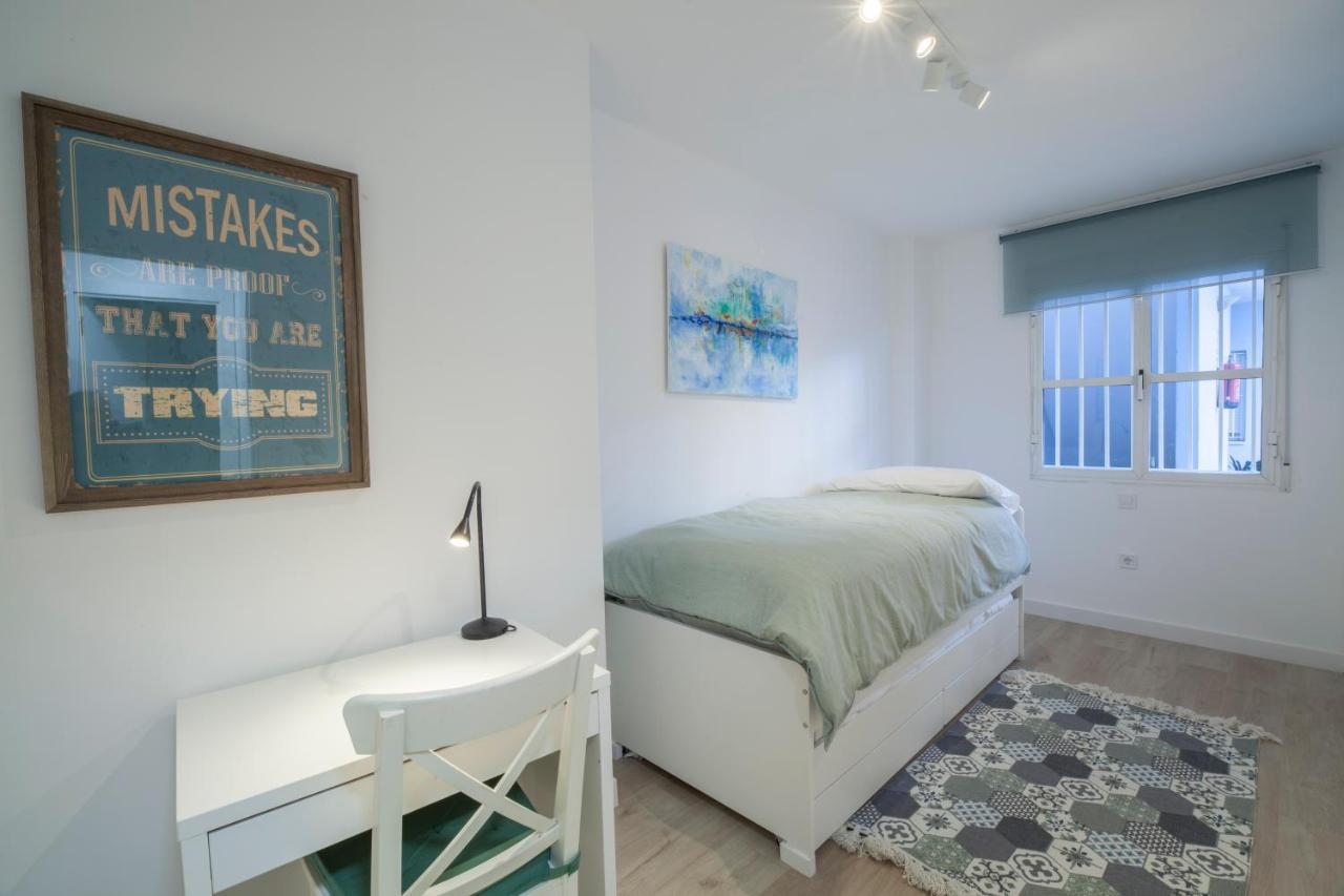 El Apartamento De Rosi Sevilla Exteriör bild