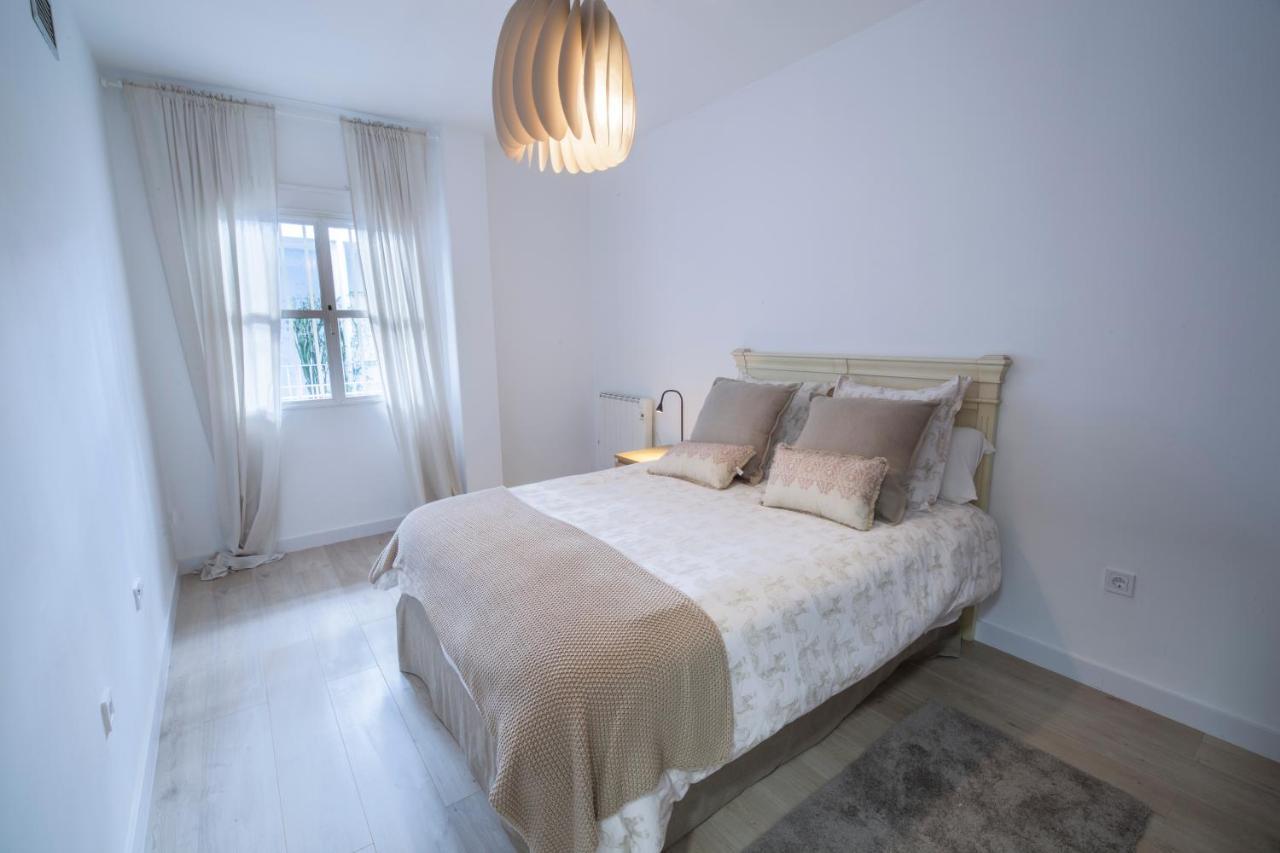 El Apartamento De Rosi Sevilla Exteriör bild
