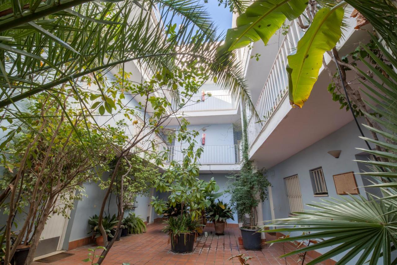 El Apartamento De Rosi Sevilla Exteriör bild